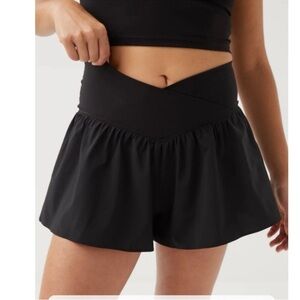 OFFLINE By Aerie Real Me Crossover Flowy Short In‎ Black Size XS